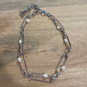 Kendra Scott Lindsay Silver Statement Necklace in Pearl